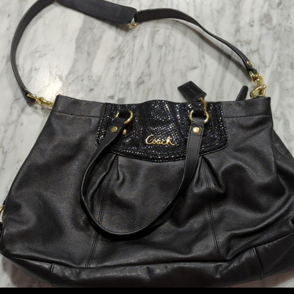 EUC BLACK AND GOLD COACH CONVERTIBLE BAG SHOULDER AND HANDBAG - Picture 1 of 4